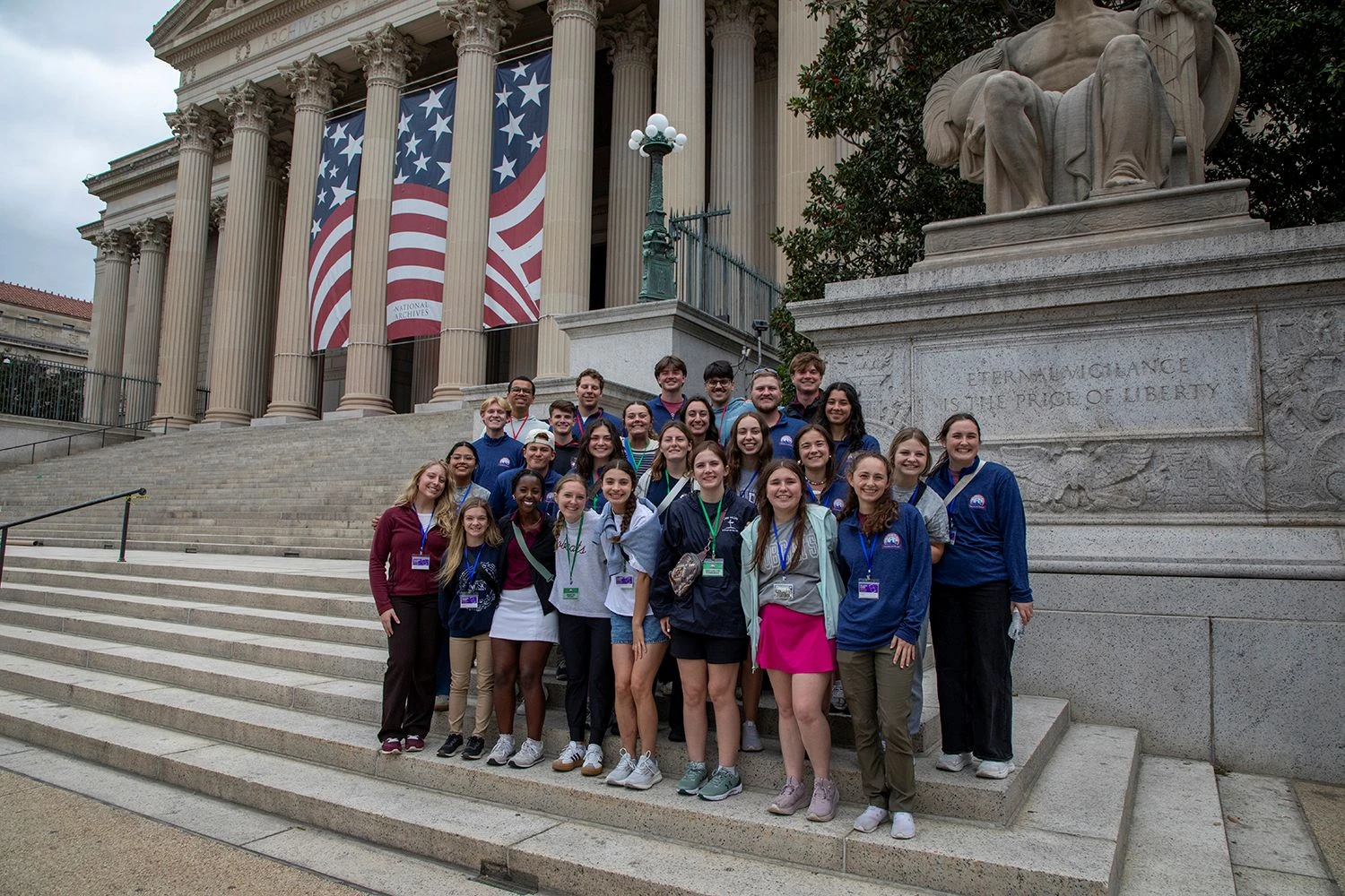 Students in front of National Archives Museum