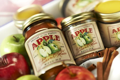 College of the Ozarks to Host Student-Made Apple Butter Days