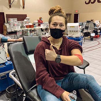Abbey Parish, May 2021 graduate, shares the gift of life at the 2021 College of the Ozarks Blood Drive.
