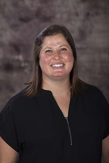 Headshot of Dr. Amanda Holder